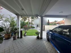 Phillips Avenue (D19), Terrace #568670731